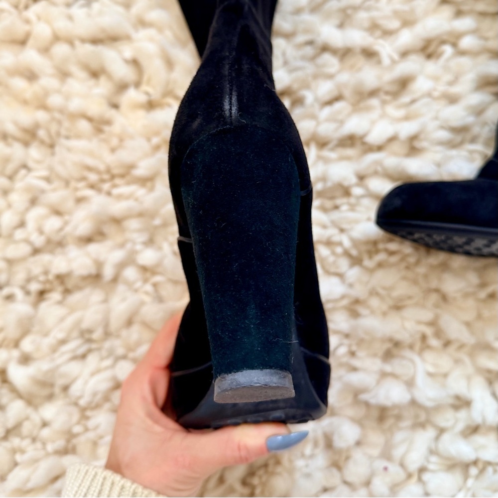 Tod's Black Knee-High Suede Heeled Boots - Picture 6 of 12